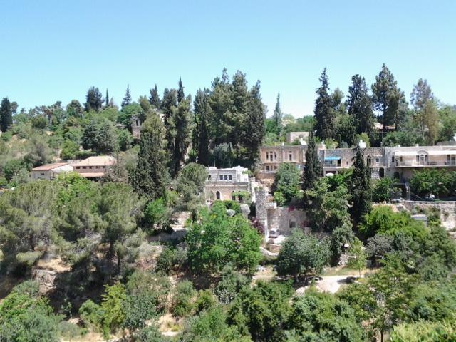 Rosary Sister Guest House Ein Karem Jerusalém Exterior foto